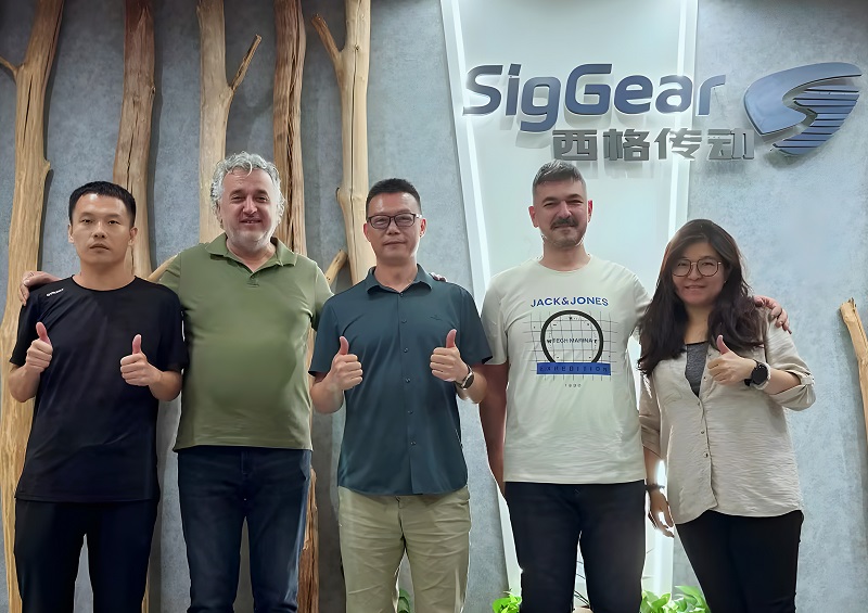 土耳其客戶來訪，共話扁平化關(guān)節(jié)減速電機農(nóng)業(yè)新未來